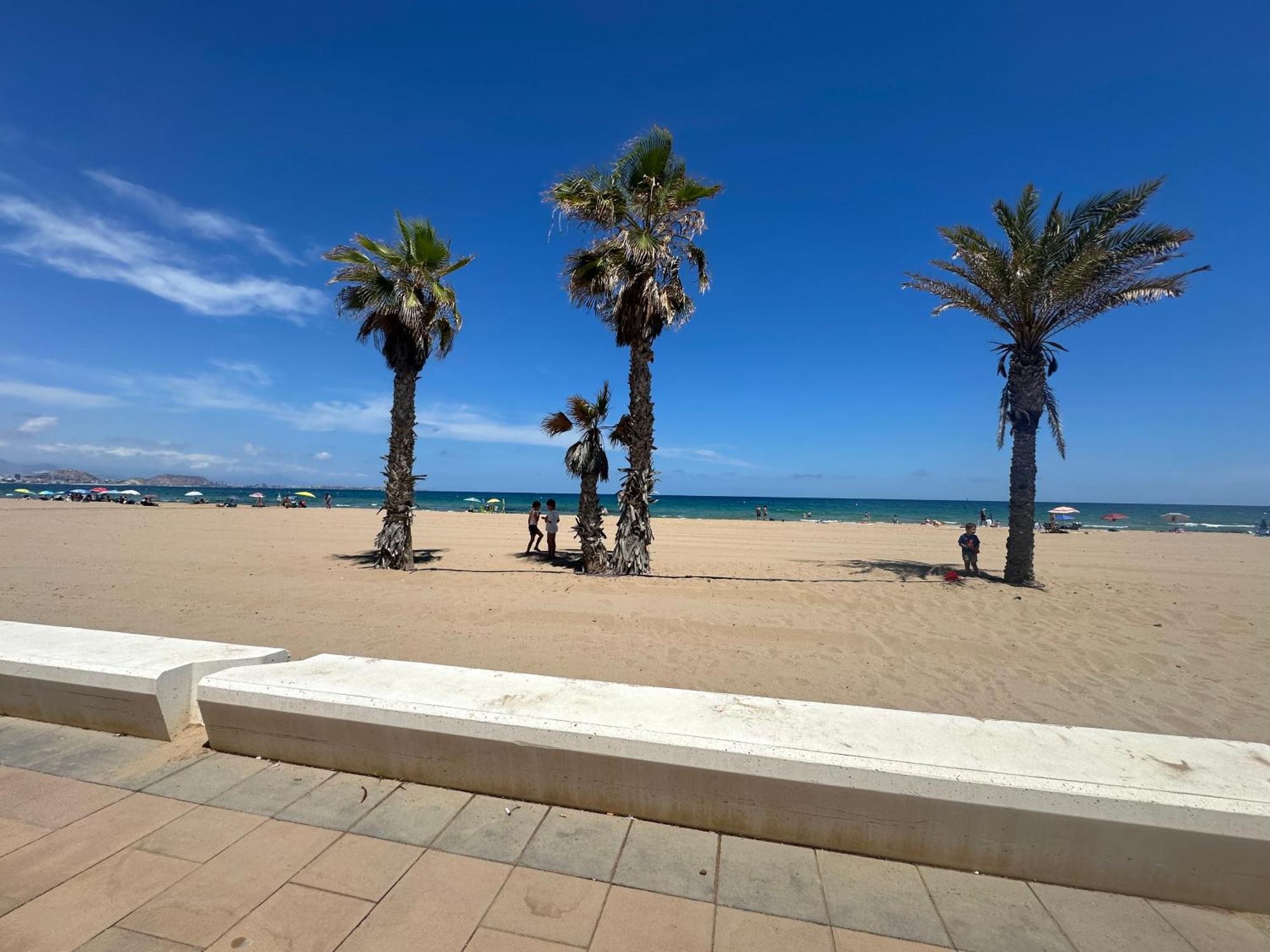 Las Casitas Del Mar Alicante Eksteriør bilde